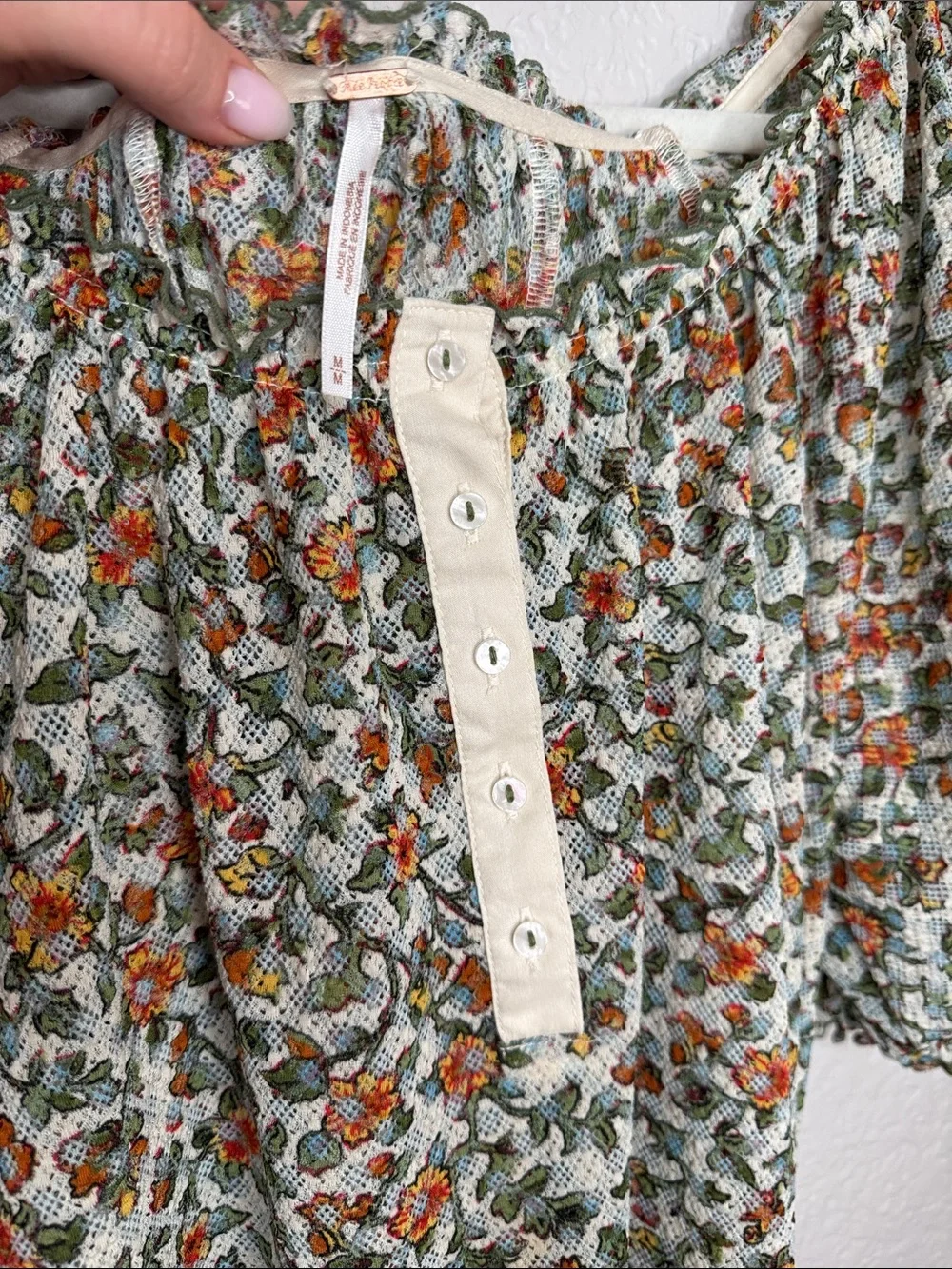 Free People Astra Peasant Top Floral Daisy Medium Summer Lightweight - Picture 3 of 8